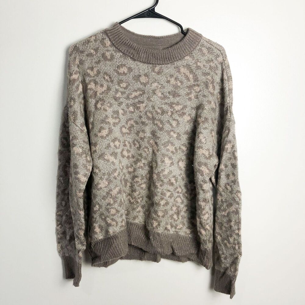 Aerie Cheetah Print Brown Crewneck Pullover Fuzzy Sweater Womens Medium